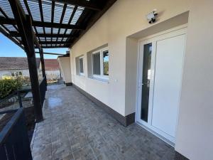 Pronájem bytu 3+kk, Troskotovice, 85 m2