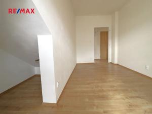 Pronájem bytu 3+kk, Praha - Zličín, Hrozenkovská, 95 m2