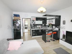 Pronájem bytu 1+kk, Mikulov, Dukelská, 27 m2