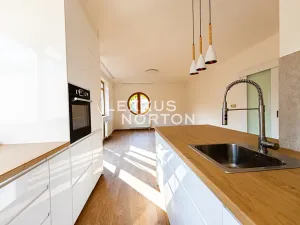 Pronájem bytu 3+kk, Praha - Košíře, Naskové, 80 m2