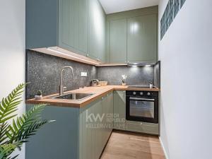 Prodej bytu 2+kk, Praha - Uhříněves, náměstí Bratří Jandusů, 33 m2