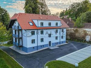 Prodej vícegeneračního domu, Horní Planá, 620 m2