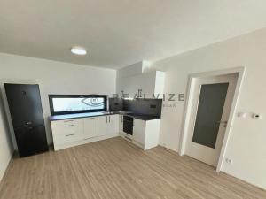 Pronájem bytu 2+kk, České Budějovice, Rudolfovská tř., 65 m2