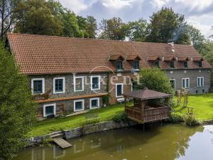 Prodej komerční nemovitosti, Stříbrná Skalice, 1700 m2