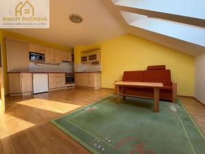 Prodej bytu 2+kk, Náchod, Šafránice, 86 m2