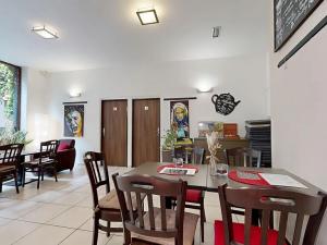 Prodej obchodního prostoru, Chrudim, Resselovo náměstí, 121 m2