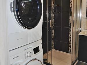 Pronájem bytu 3+kk, Praha, Rezlerova, 55 m2
