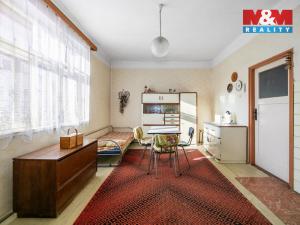 Prodej rodinného domu, Běštín, 285 m2