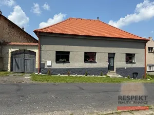 Prodej rodinného domu, Peruc, 235 m2