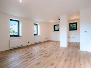Prodej rodinného domu, Dolní Břežany, 175 m2