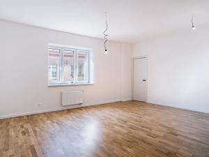 Prodej bytu 3+kk, Praha, Na Farkáně III, 80 m2