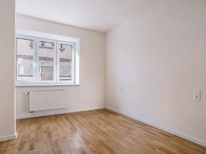 Prodej bytu 3+kk, Praha, Na Farkáně III, 80 m2