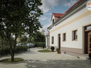 Prodej bytu 3+kk, Jílovice, 77 m2