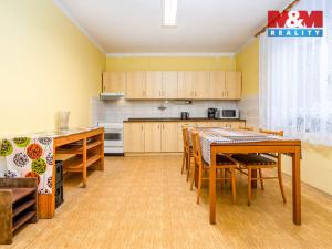 Prodej kanceláře, Oskořínek, Družstevní, 850 m2