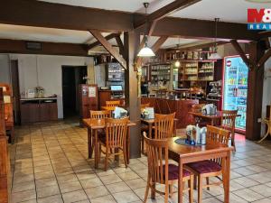 Pronájem ubytování, Přerov - Přerov I-Město, Jižní čtvrť III, 2806 m2