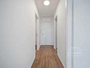 Pronájem bytu 2+kk, Praha - Chodov, Líbalova, 50 m2