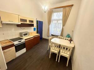 Prodej bytu 2+1, Praha - Vinohrady, Slezská, 61 m2