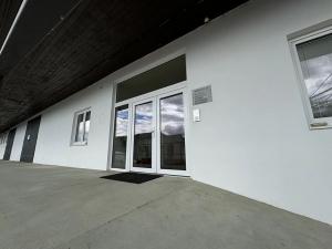 Pronájem kanceláře, Praha - Horní Počernice, Bystrá, 22 m2