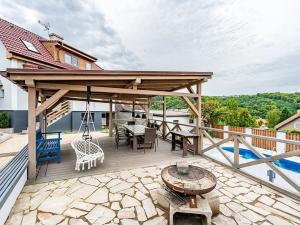 Prodej rodinného domu, Roztoky, 141 m2