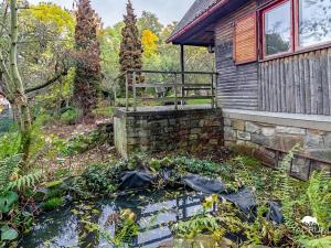 Prodej chaty, Velký Chlumec, 35 m2