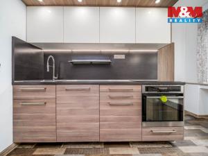 Prodej bytu 3+1, Praha - Vršovice, Čeljabinská, 77 m2