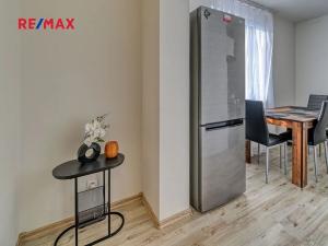 Prodej bytu 2+1, Lošany, 51 m2