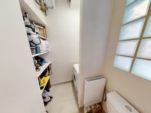 Prodej bytu 2+1, Praha - Holešovice, U Uranie, 55 m2