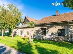 Prodej obchodního prostoru, Hradec Králové, Náhon, 1871 m2