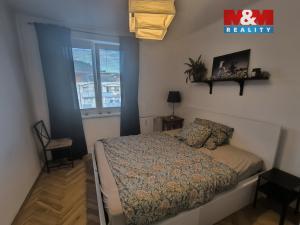 Pronájem bytu 4+kk, Ústí nad Labem - Ústí nad Labem-centrum, Velká Hradební, 78 m2