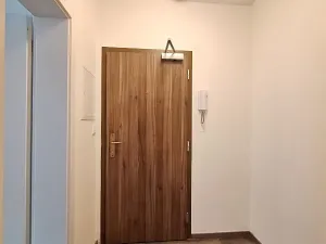 Pronájem bytu 2+kk, Praha - Holešovice, Na Maninách, 46 m2