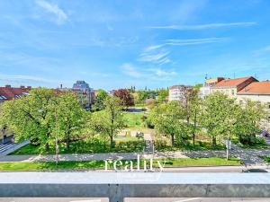 Prodej bytu 3+kk, Znojmo, Kosmákova, 110 m2