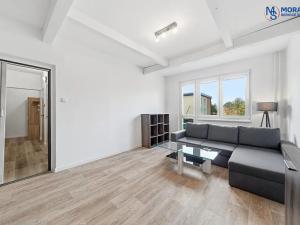 Pronájem bytu 2+1, Šternberk, Nádražní, 52 m2