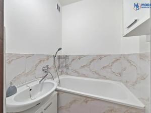 Pronájem bytu 2+1, Šternberk, Nádražní, 52 m2