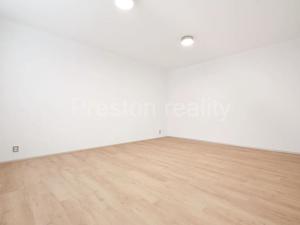 Pronájem bytu 2+kk, Praha - Vršovice, Arménská, 51 m2