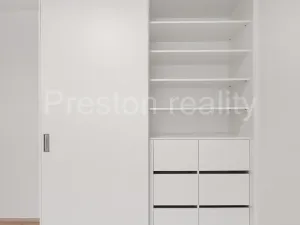 Pronájem bytu 2+kk, Praha - Vršovice, Arménská, 51 m2