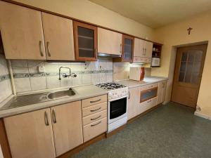 Prodej rodinného domu, Rousínov, U stadionu, 185 m2