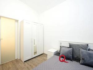 Pronájem bytu 1+1, Praha - Podolí, Sinkulova, 27 m2