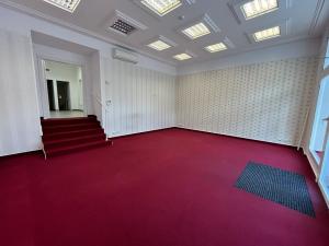 Pronájem obchodního prostoru, Opava, náměstí Republiky, 65 m2