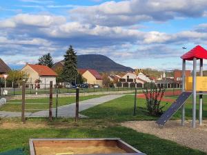 Prodej rodinného domu, Straškov-Vodochody - Straškov, 100 m2