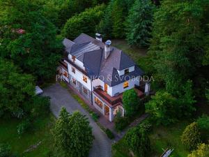 Prodej vícegeneračního domu, Mnichovice, Nad rybníkem, 312 m2