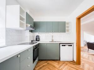 Pronájem kanceláře, Praha - Staré Město, Ovocný trh, 81 m2
