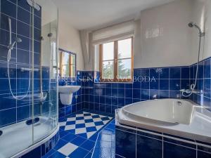 Prodej rodinného domu, Vestec, Průběžná, 427 m2