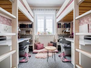 Prodej rodinného domu, Suchdol nad Lužnicí, Pražská, 180 m2