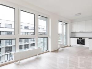 Pronájem bytu 1+kk, Praha - Třebonice, Thomasova, 33 m2