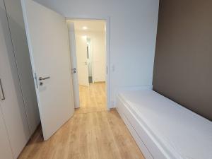 Pronájem bytu 3+kk, Praha - Stodůlky, Mukařovského, 87 m2