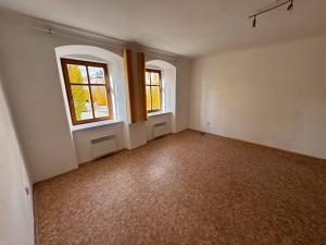 Pronájem bytu 1+1, Jeseník, Masarykovo nám., 45 m2