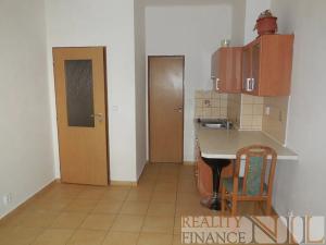 Pronájem bytu 1+kk, Plzeň, Kostelní, 20 m2
