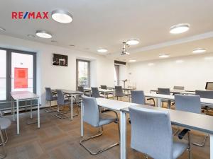 Pronájem kanceláře, Praha - Hodkovičky, Pod kopcem, 700 m2