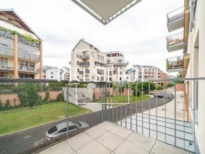 Pronájem bytu 2+kk, Praha - Dejvice, Lindleyova, 55 m2