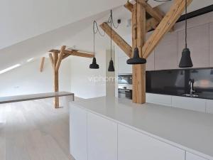 Pronájem bytu 3+kk, Praha - Vinohrady, náměstí Jiřího z Poděbrad, 112 m2